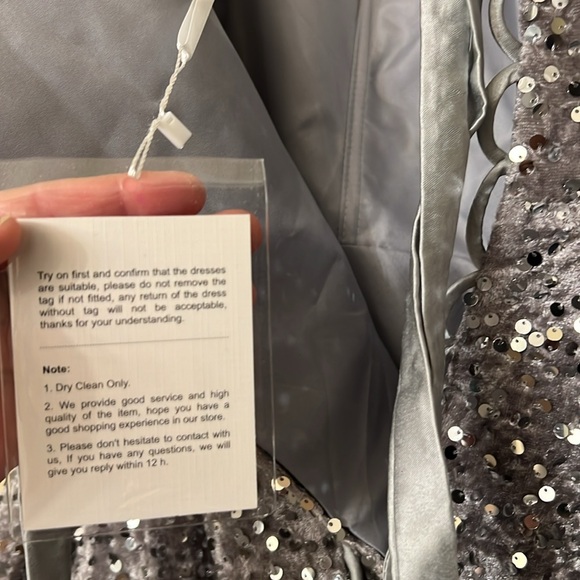 Gorgeous silver sequin ball gown, NEVER WORN! - Picture 5 of 9